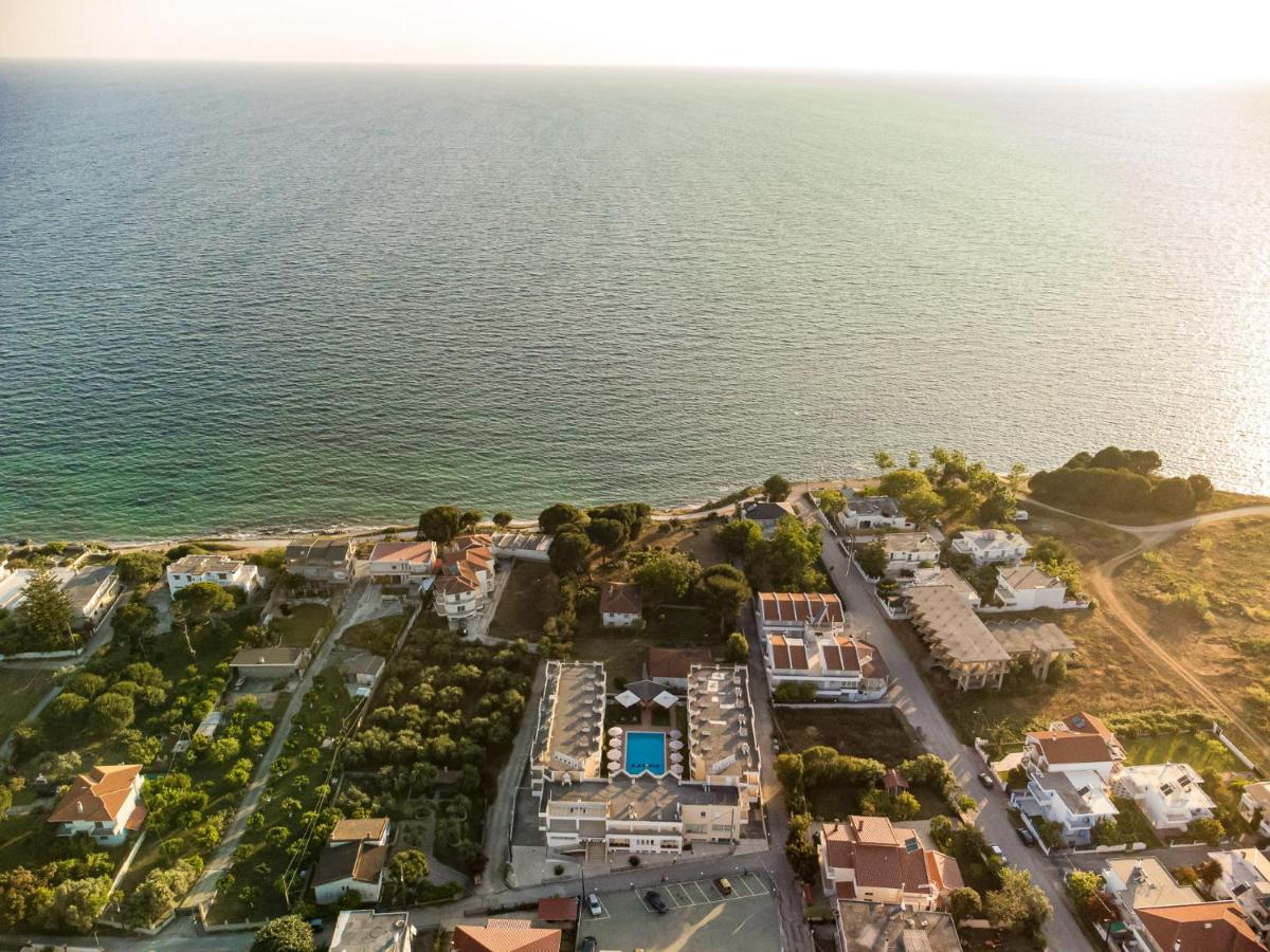Adonis Hotel Превеза Экстерьер фото